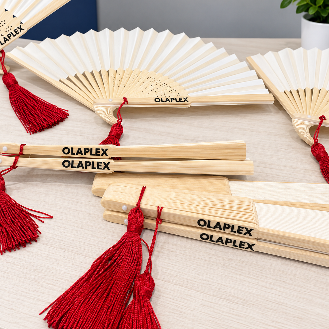 Abanico de Madera Personalizado Uv Glossy