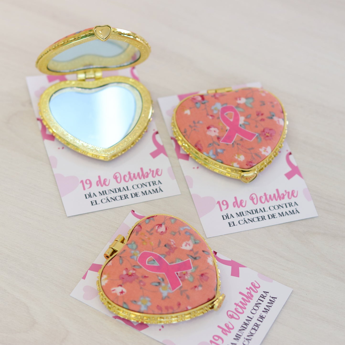 Pocket Mirror Lazo