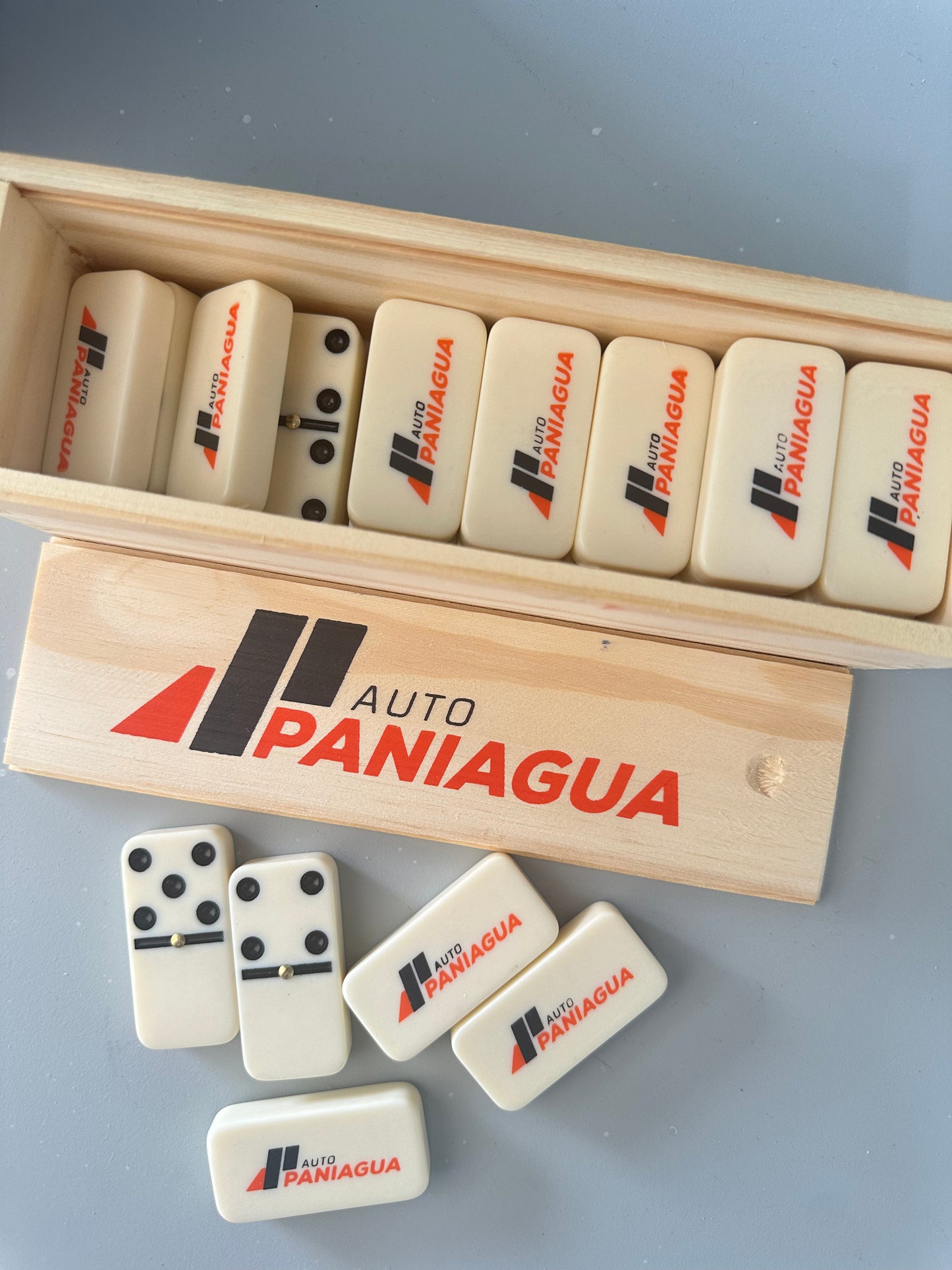 Dominos Personalizados